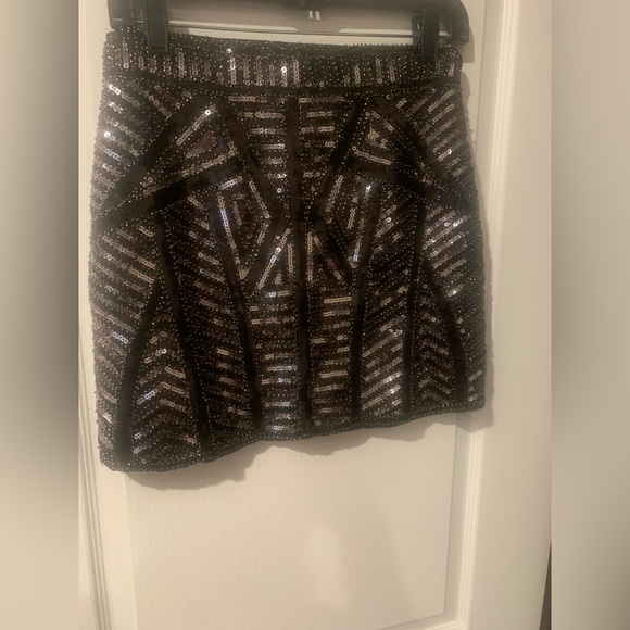 Blue Blush Sequin Skirt Size Medium - Picture 3 of 4